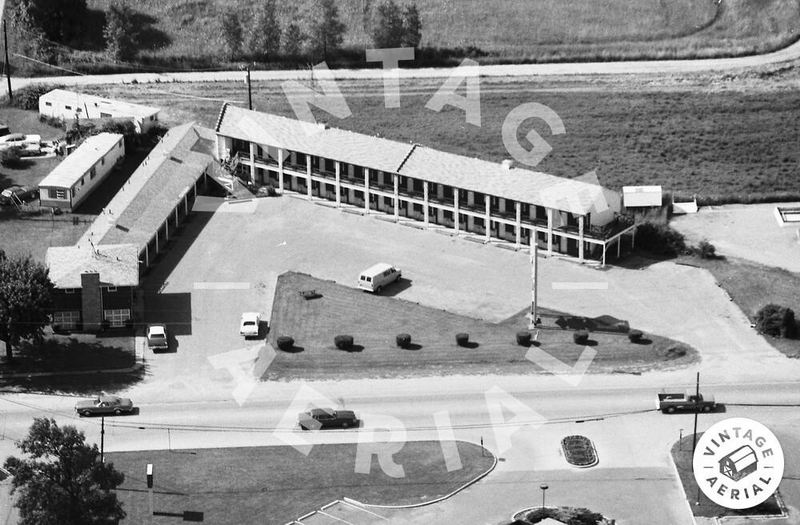 Thumb Heritage Inn (Motel 46) - 1982 (newer photo)